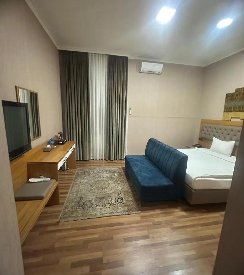 Hotel Empire Business Baku